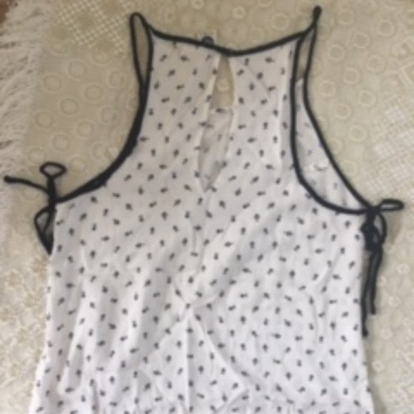 Roxy tank top - Picture 2 of 3